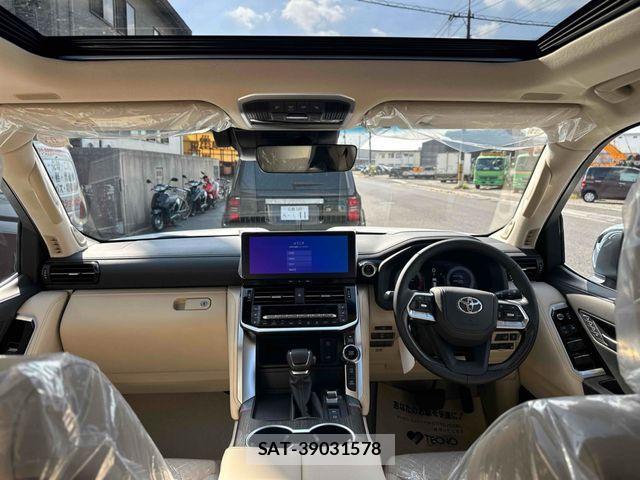 Used Toyota Land Cruiser 2025 - SUV Petrol for Sale | $70,614