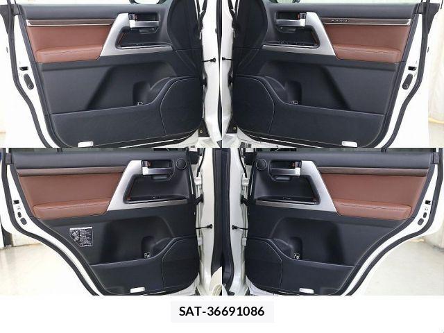 Toyota LAND CRUISER 2015-01 1429043-11