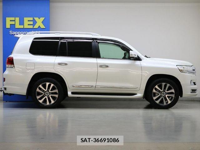 Toyota LAND CRUISER 2015-01 1429043-5