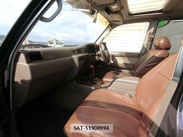 Toyota LAND CRUISER 1997-04 1429038-8