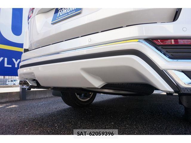 Toyota LAND CRUISER 2022-11 1429058-9