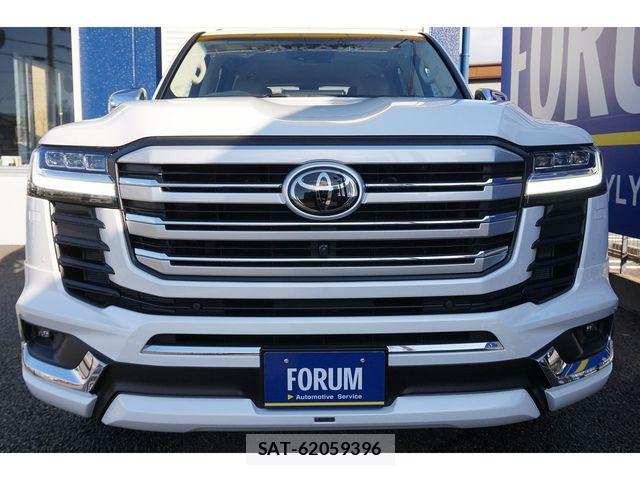 Toyota LAND CRUISER 2022-11 1429058-1