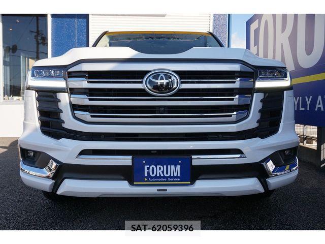 Toyota LAND CRUISER 2022-11 1429058-3