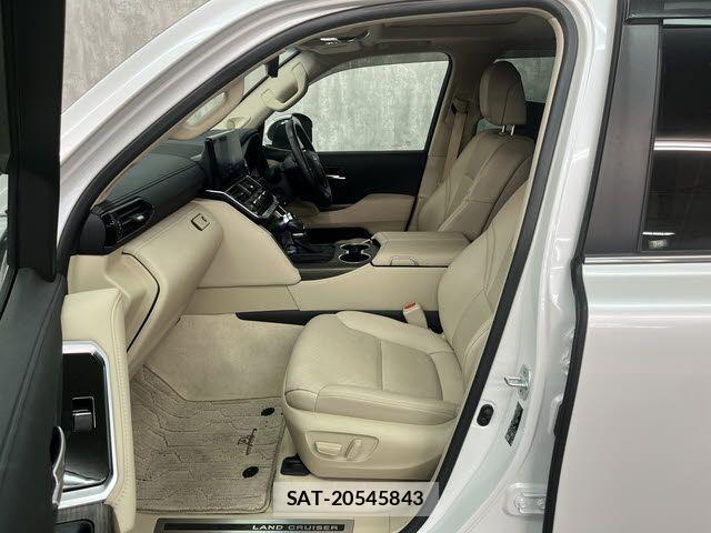 Toyota LAND CRUISER 2023-05 1445946-18