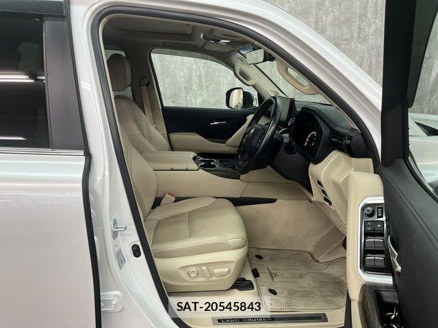 Toyota LAND CRUISER 2023-05 1445946-3