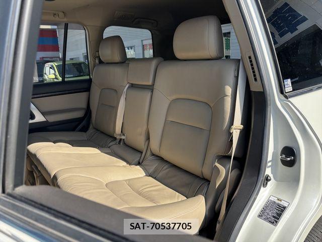 Toyota LAND CRUISER 2010-03 1473163-10