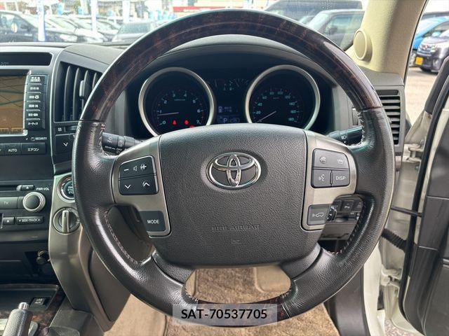 Toyota LAND CRUISER 2010-03 1473163-2