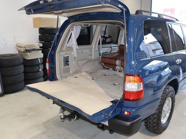 Toyota LAND CRUISER 2006-01 1463811-9