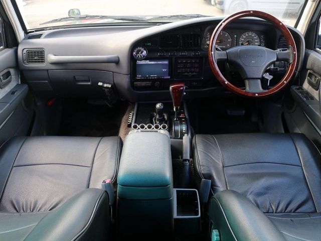 Toyota LAND CRUISER 1994-01 1546407-3