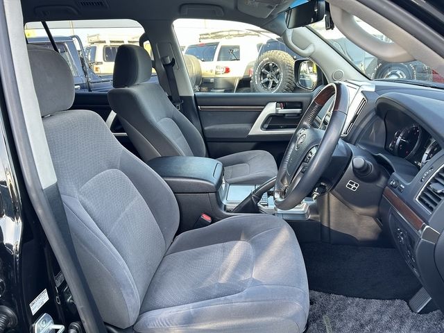 Toyota LAND CRUISER 2015-12 1546403-6