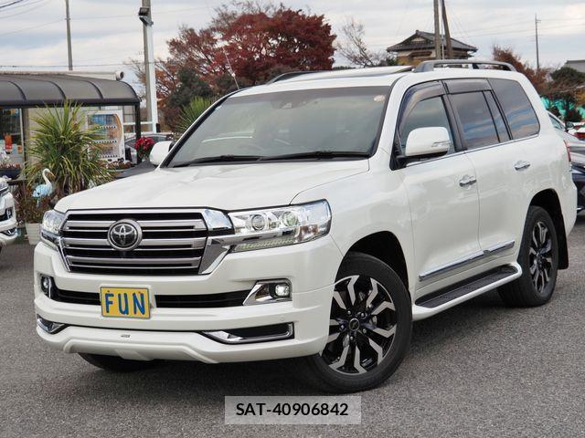 Toyota LAND CRUISER 2020-08 1661325-3
