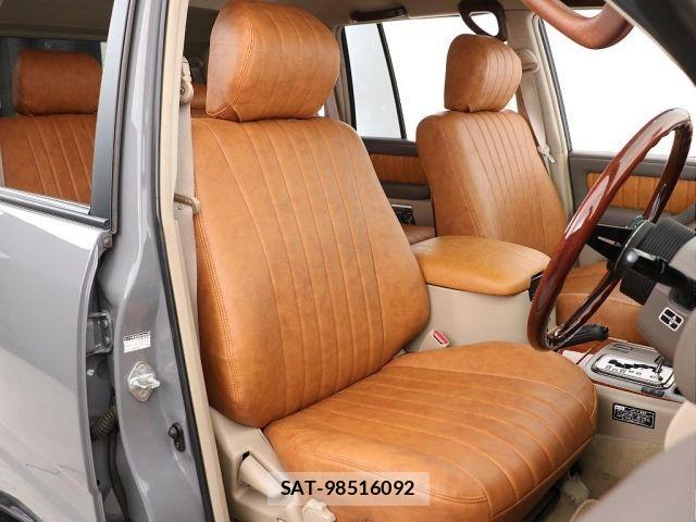 Toyota LAND CRUISER 2005-01 1825914-5