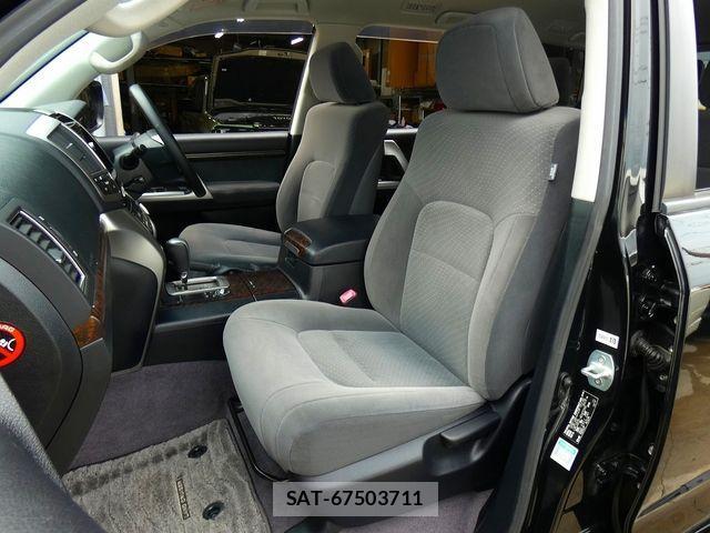 Toyota LAND CRUISER 2013-06 1825919-14
