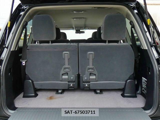 Toyota LAND CRUISER 2013-06 1825919-17