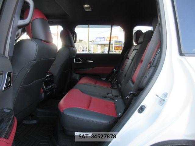 Toyota LAND CRUISER 2023-05 1847057-24