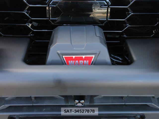 Toyota LAND CRUISER 2023-05 1847057-6