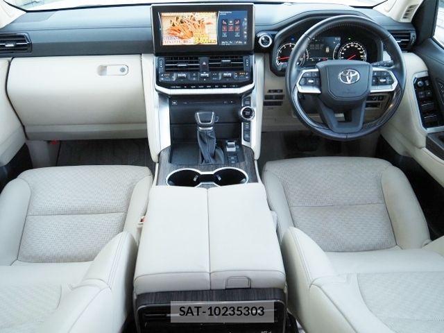 Toyota LAND CRUISER 2024-11 1904333-10