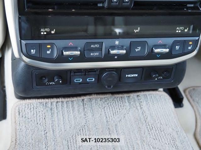 Toyota LAND CRUISER 2024-11 1904333-15