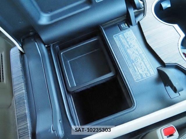Toyota LAND CRUISER 2024-11 1904333-25