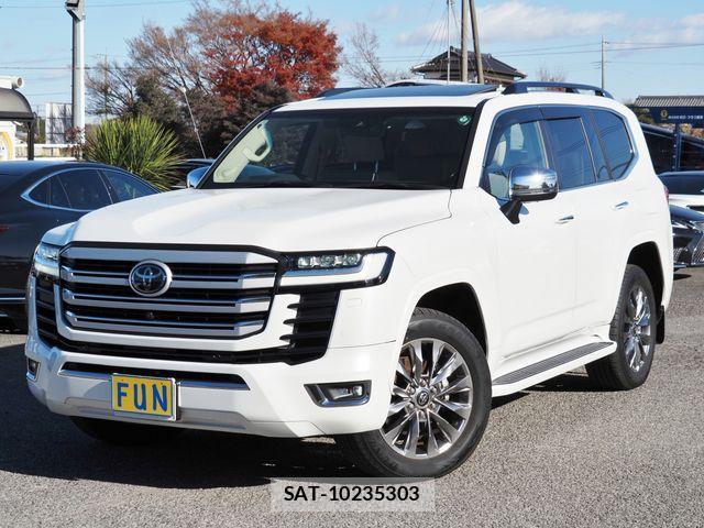 Toyota LAND CRUISER 2024-11 1904333-3