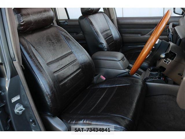 Toyota LAND CRUISER 1996-01 1932502-3