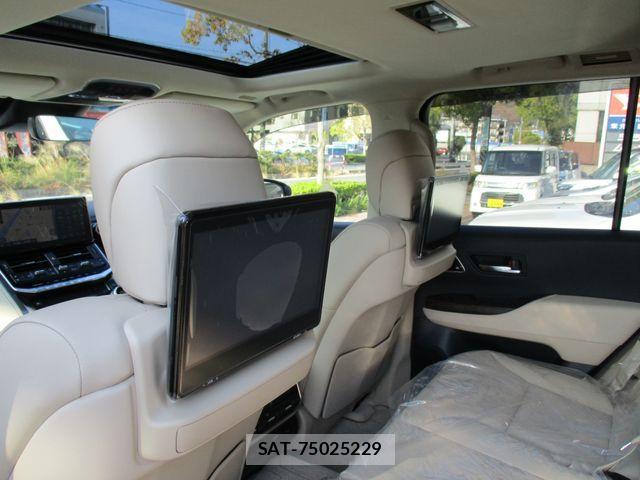 Toyota LAND CRUISER 2024-06 2030100-18