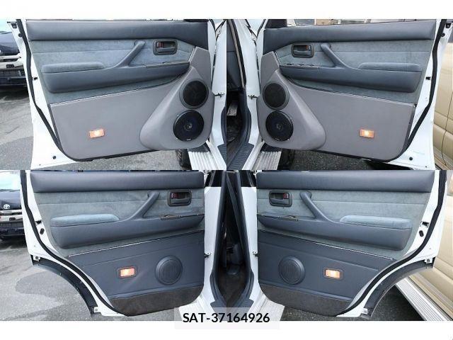Toyota LAND CRUISER 1995-01 2081473-17