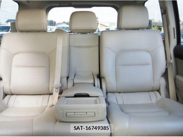Toyota LAND CRUISER 2020-01 2081412-14