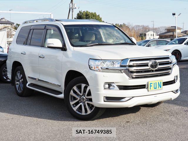 Toyota LAND CRUISER 2020-01 2081412-2