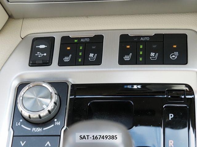 Toyota LAND CRUISER 2020-01 2081412-29