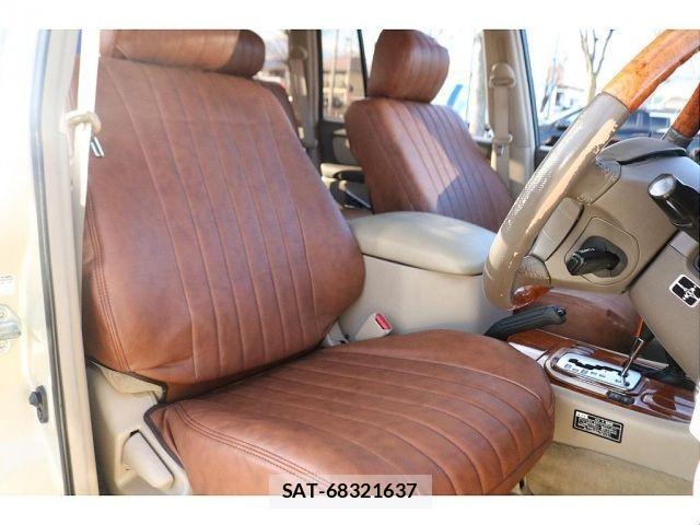 Toyota LAND CRUISER 2002-01 2081456-7