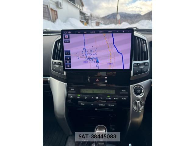 Toyota LAND CRUISER 2014-06 2102828-9