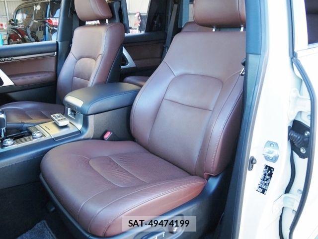 Toyota LAND CRUISER 2021-01 2316708-13