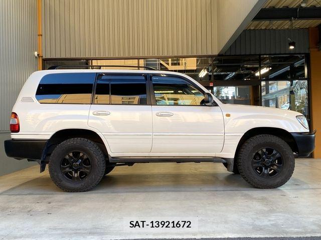 Toyota LAND CRUISER 2006-07 2668263-9