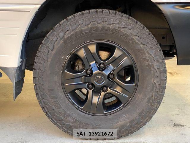 Toyota LAND CRUISER 2006-07 2668263-12