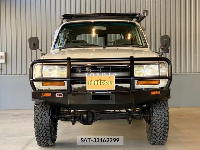 Toyota LAND CRUISER 1994-03 2962557-9