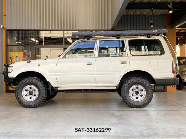 Toyota LAND CRUISER 1994-03 2962557-11