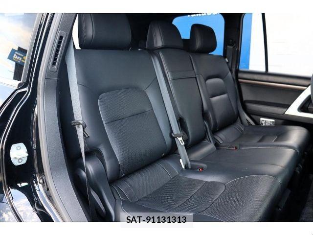 Toyota LAND CRUISER 2016-01 2962552-11