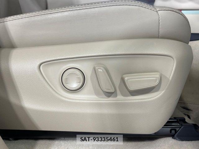 Toyota LAND CRUISER 2023-07 3015031-9
