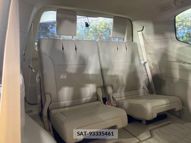 Toyota LAND CRUISER 2023-07 3015031-12