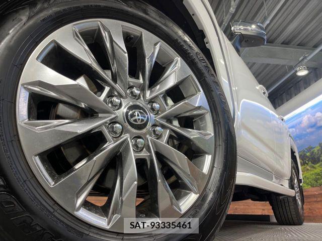 Toyota LAND CRUISER 2023-07 3015031-14