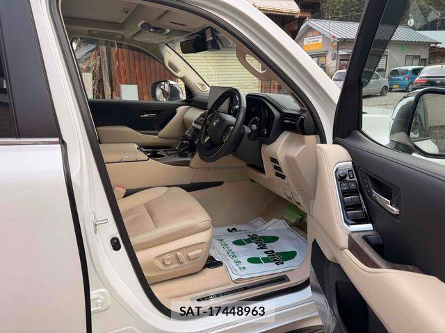 Toyota LAND CRUISER 2023-12 3421713-7