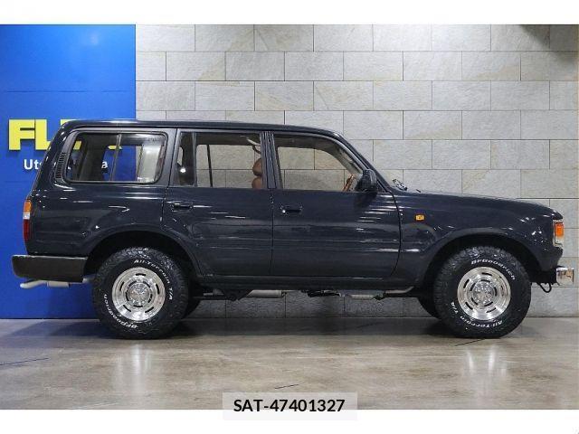 Toyota LAND CRUISER 1993-01 3673831-12