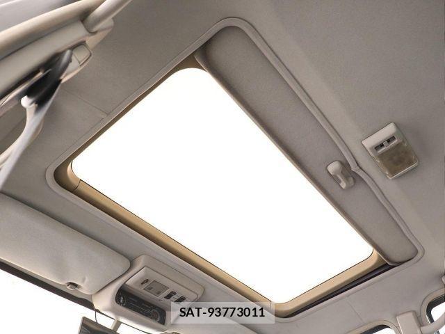 Toyota LAND CRUISER 1994-01 3673841-19