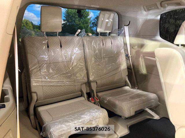 Toyota LAND CRUISER 2023-10 3673819-9