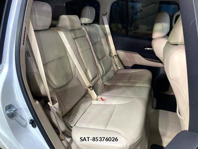 Toyota LAND CRUISER 2023-10 3673819-8