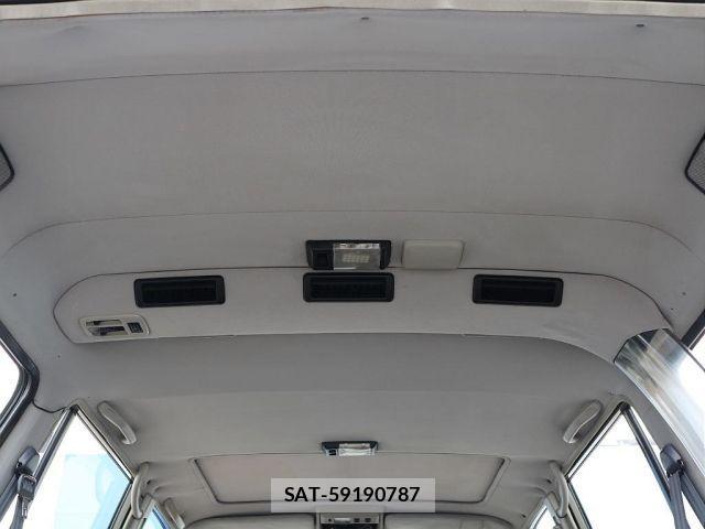 Toyota LAND CRUISER 1993-01 3770993-19