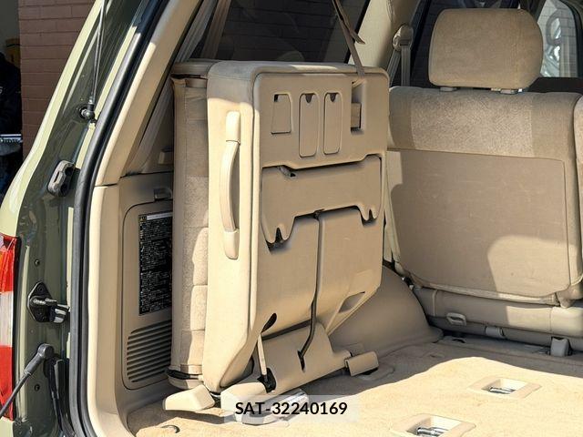 Toyota LAND CRUISER 2006-05 4325942-17
