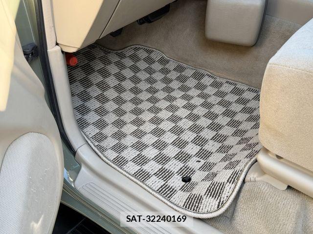 Toyota LAND CRUISER 2006-05 4325942-19