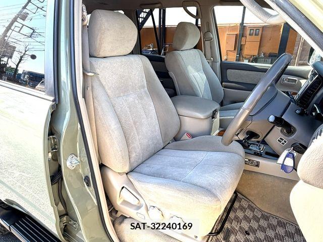 Toyota LAND CRUISER 2006-05 4325942-8